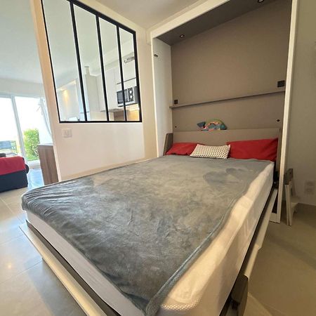 Studio En Bord De Mer A Royan, Parking, Tv, Tout Equipe - Fr-1-494-67 Екстериор снимка